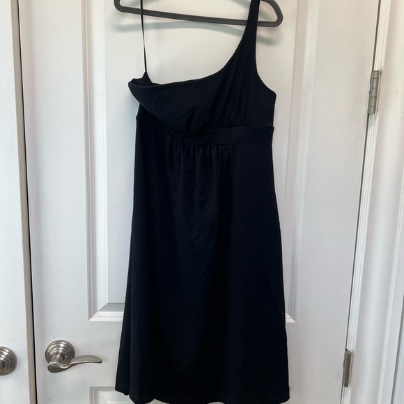 One shoulder black dress - Picture 1 of 4